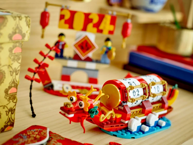 LEGO ICONIC 40678 Kalendarz festiwalowy