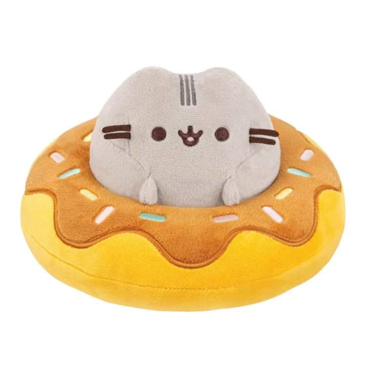 Pusheen w dużym donucie