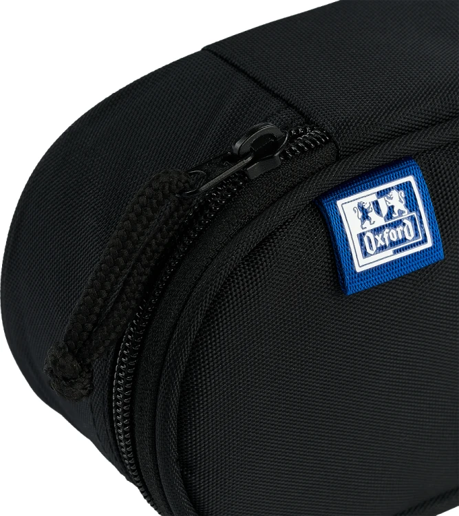 Piórnik z klapką czarny Oxford Esse MrPuggy Krakow.webp