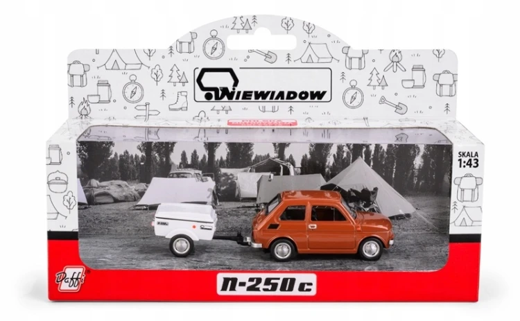 Fiat 126p brązowy mr puggy.jpg