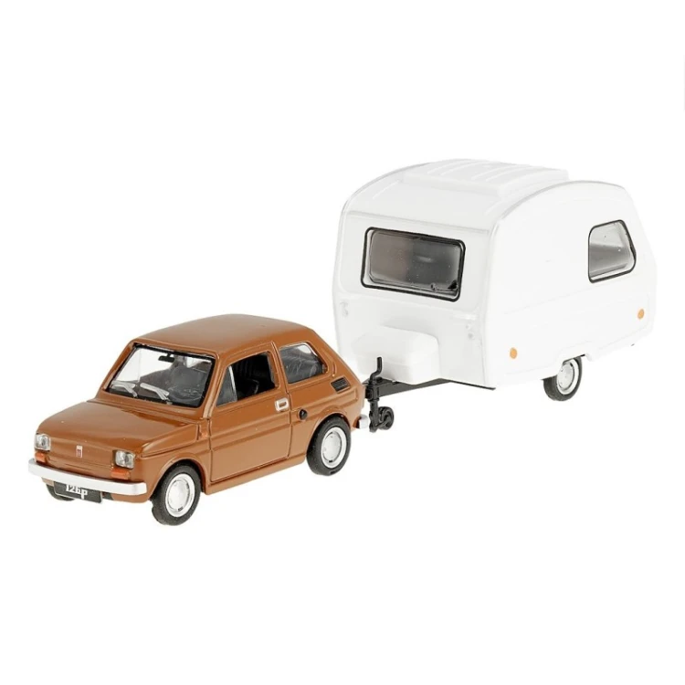 Fiat 126p brązowy camping mr puggy.jpg